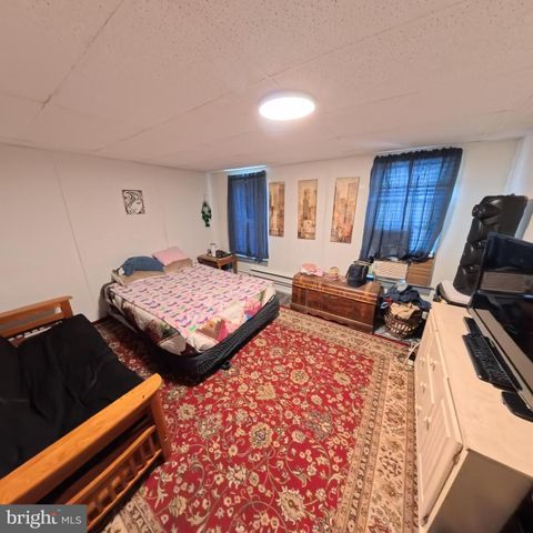 439 MORGAN AVE, Pottsville, PA 17901