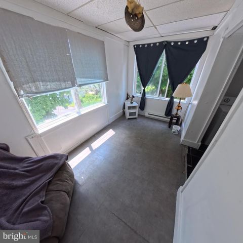 439 MORGAN AVE, Pottsville, PA 17901