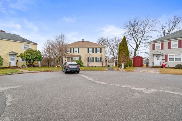 88 Harold Street, Manchester, NH 03104