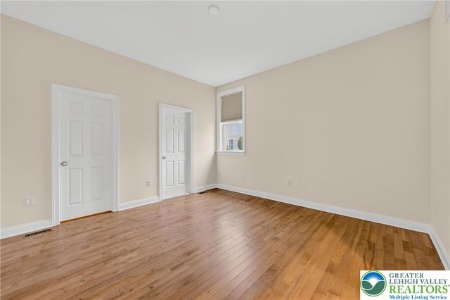 2005 Rainlilly Drive, Upper Saucon Twp, PA 18034