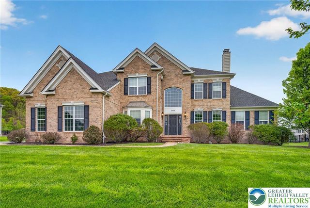 2005 Rainlilly Drive, Upper Saucon Twp, PA 18034