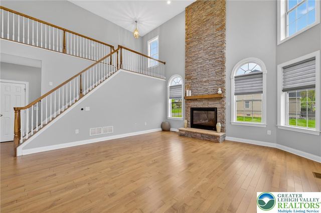 2005 Rainlilly Drive, Upper Saucon Twp, PA 18034
