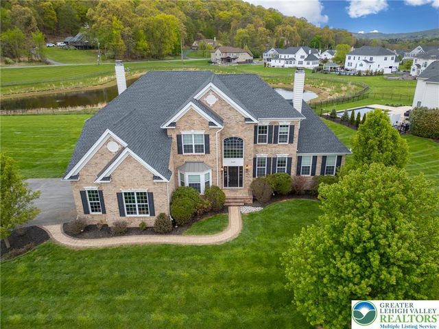 2005 Rainlilly Drive, Upper Saucon Twp, PA 18034