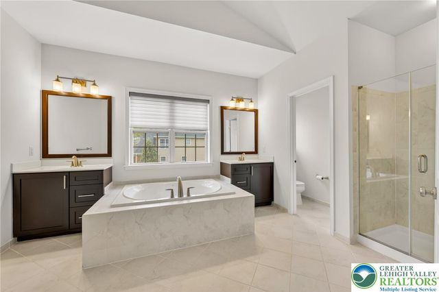 2005 Rainlilly Drive, Upper Saucon Twp, PA 18034
