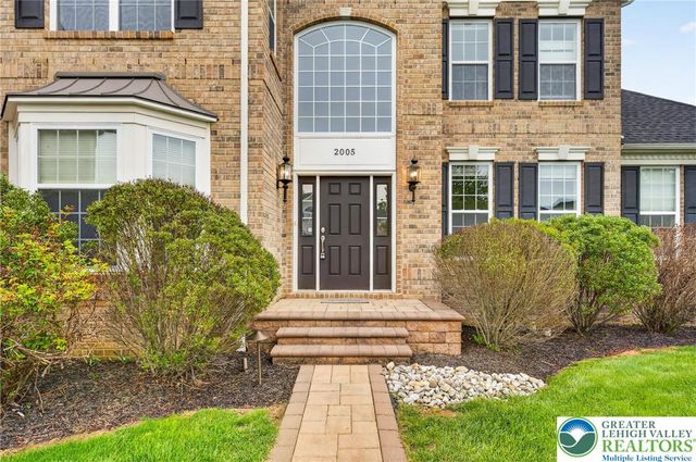2005 Rainlilly Drive, Upper Saucon Twp, PA 18034