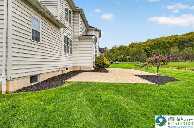 2005 Rainlilly Drive, Upper Saucon Twp, PA 18034