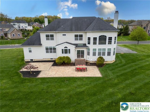 2005 Rainlilly Drive, Upper Saucon Twp, PA 18034