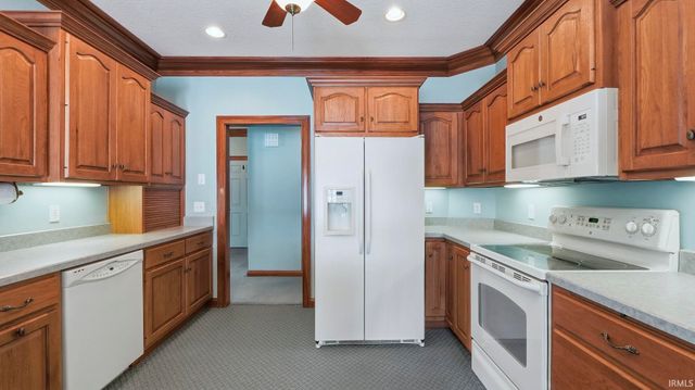 11731 Butternut Cove, Leo, IN 46765