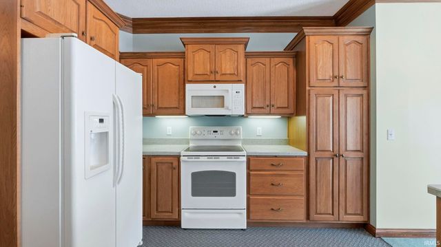 11731 Butternut Cove, Leo, IN 46765