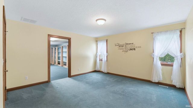 11731 Butternut Cove, Leo, IN 46765