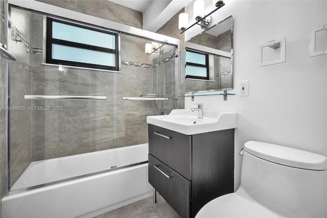 3265 Virginia St 4, Miami, FL 33133