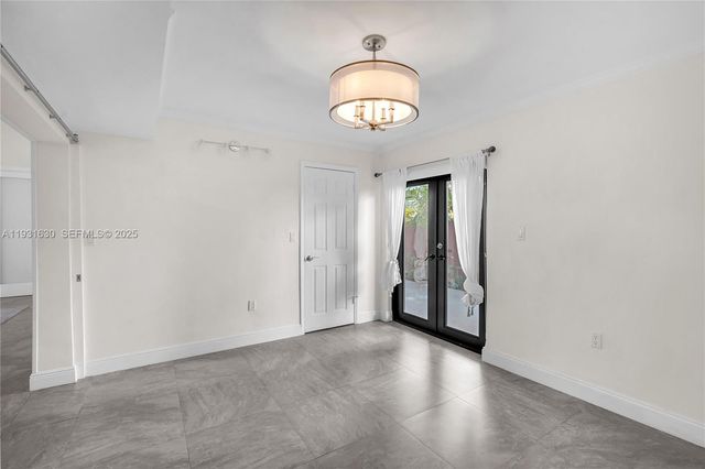 3265 Virginia St 4, Miami, FL 33133