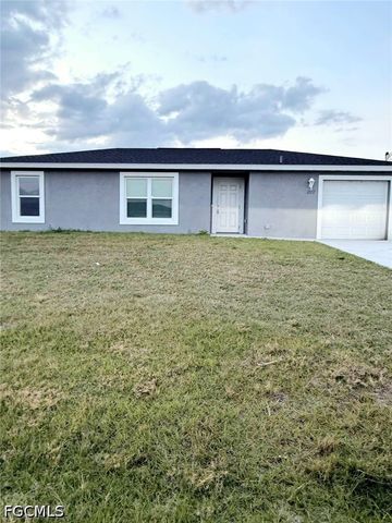 1117 Solar CT, Labelle, FL 33935