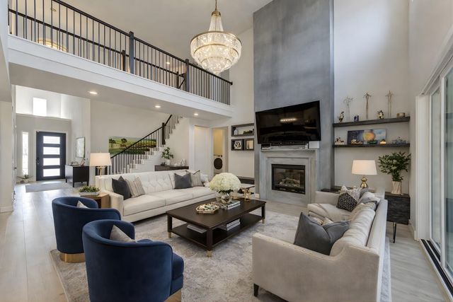 4650 Brazos Shores Drive, Sugar Land, TX 77479