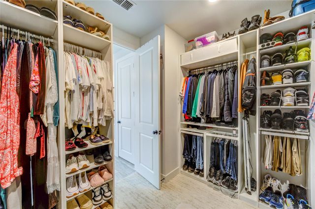 4650 Brazos Shores Drive, Sugar Land, TX 77479