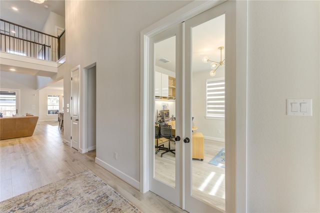 4650 Brazos Shores Drive, Sugar Land, TX 77479