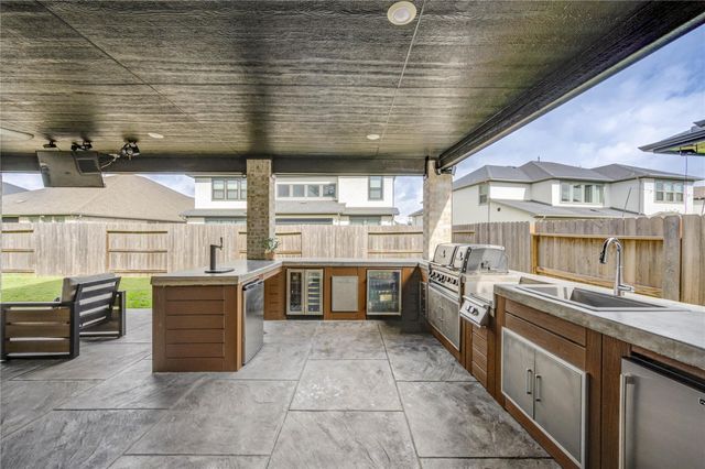 4650 Brazos Shores Drive, Sugar Land, TX 77479