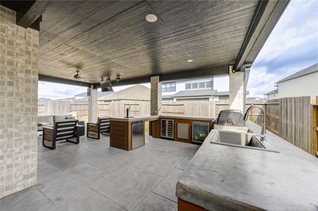 4650 Brazos Shores Drive, Sugar Land, TX 77479