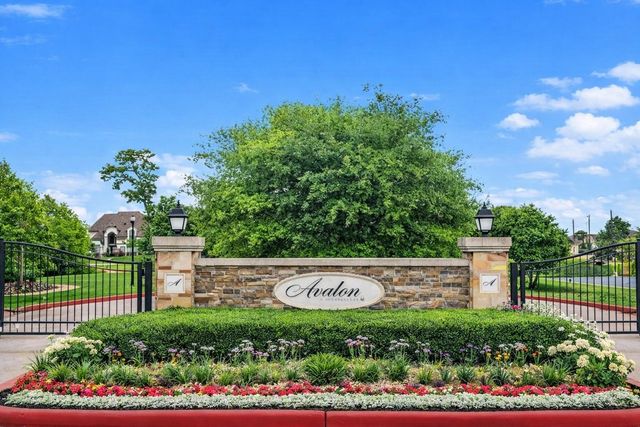 4650 Brazos Shores Drive, Sugar Land, TX 77479