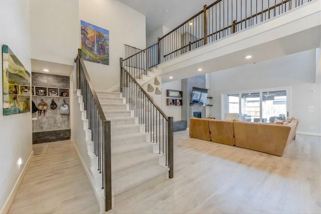 4650 Brazos Shores Drive, Sugar Land, TX 77479