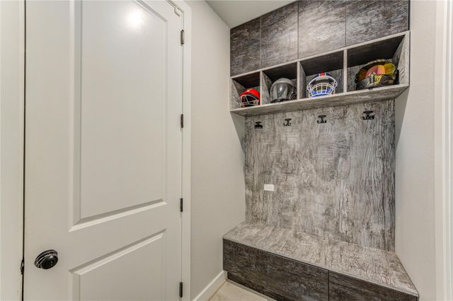 4650 Brazos Shores Drive, Sugar Land, TX 77479