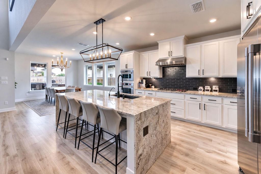 4650 Brazos Shores Drive, Sugar Land, TX 77479