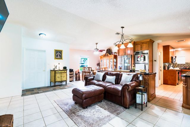 14759 Hideaway Lane, Delray Beach, FL 33484