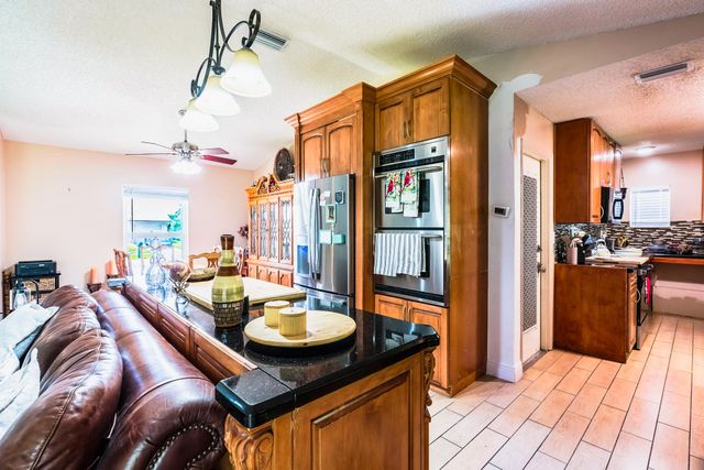 14759 Hideaway Lane, Delray Beach, FL 33484