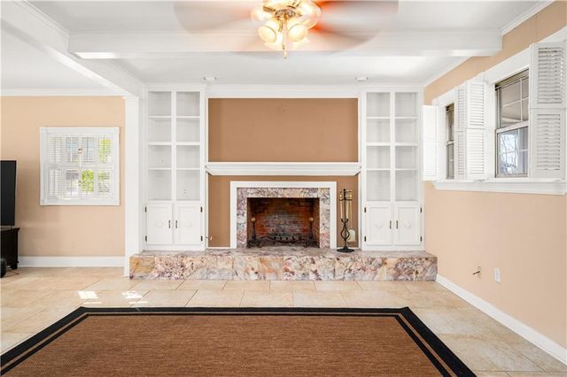 3904 GINGERBREAD Road, Alexandria, LA 71301