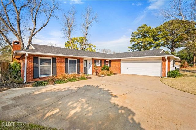3904 GINGERBREAD Road, Alexandria, LA 71301
