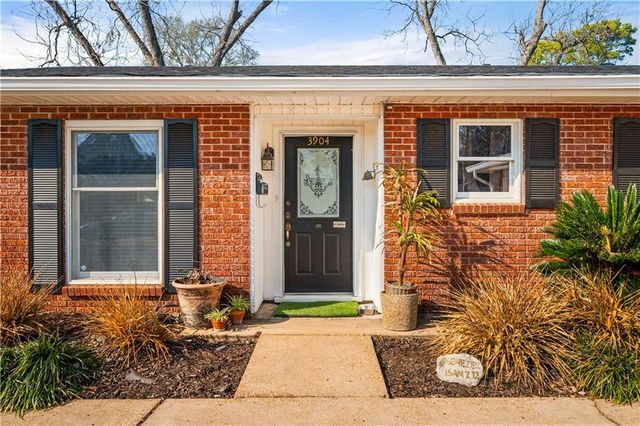 3904 GINGERBREAD Road, Alexandria, LA 71301