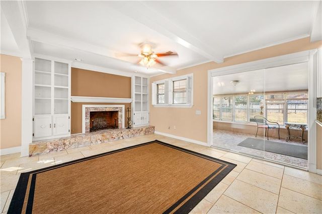 3904 GINGERBREAD Road, Alexandria, LA 71301