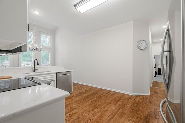6812 haskins Street, Shawnee, KS 66216