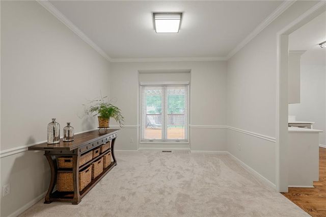 6812 haskins Street, Shawnee, KS 66216
