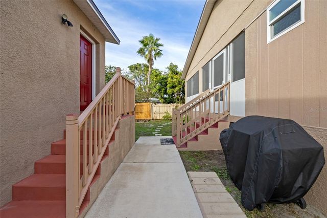 4704 TOWN N COUNTRY BOULEVARD, Tampa, FL 33615