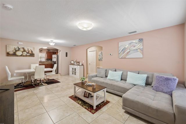 4704 TOWN N COUNTRY BOULEVARD, Tampa, FL 33615