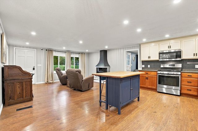 13 Rowell Drive, Franklin, NH 03235