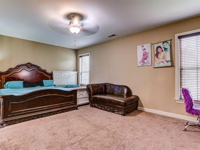 8545 WOODLAND ROSE CIR, Memphis, TN 38016
