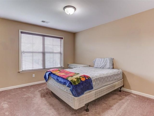 8545 WOODLAND ROSE CIR, Memphis, TN 38016