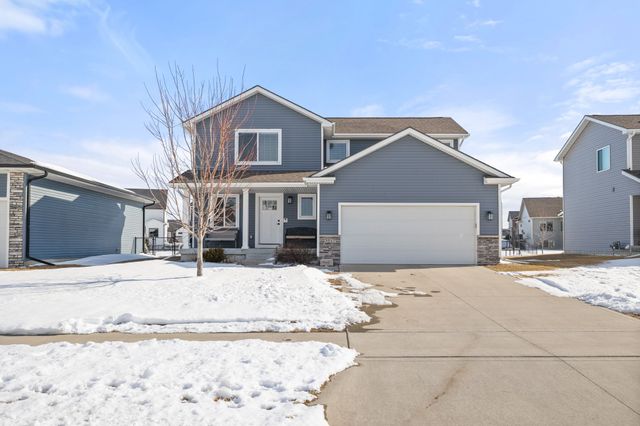 3517 NE Winding Trail Drive, Ankeny, IA 50021