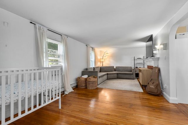 30 Tinson Rd, Quincy, MA 02169