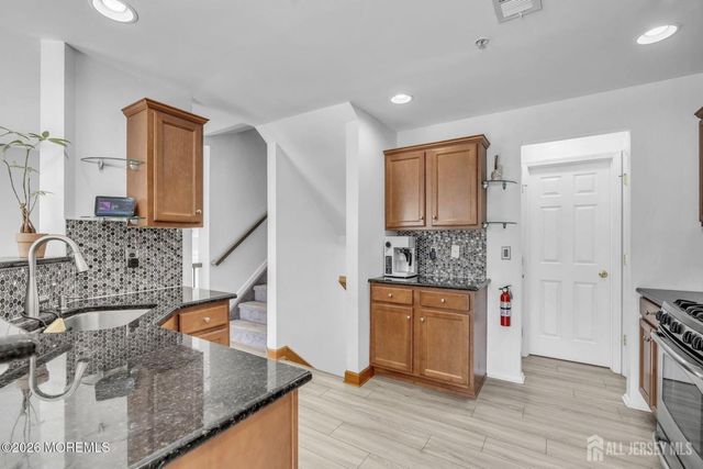 28 Raritan Reach Road, South Amboy, NJ 08879