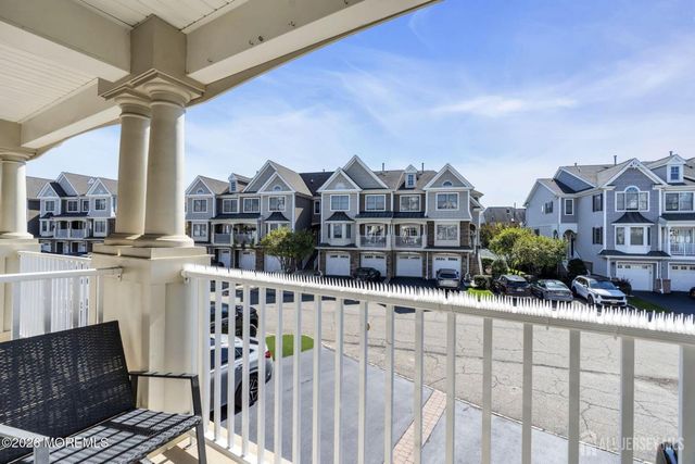 28 Raritan Reach Road, South Amboy, NJ 08879