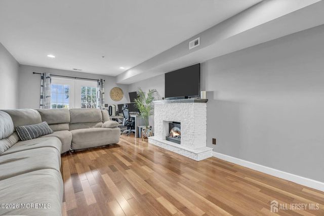 28 Raritan Reach Road, South Amboy, NJ 08879