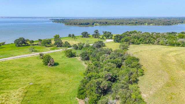 Lot 28 Triangle Shores, Corsicana, TX 75109