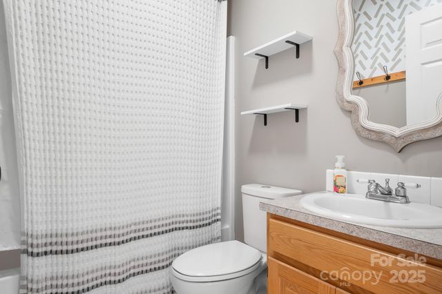 124 Caribou Drive, Statesville, NC 28625