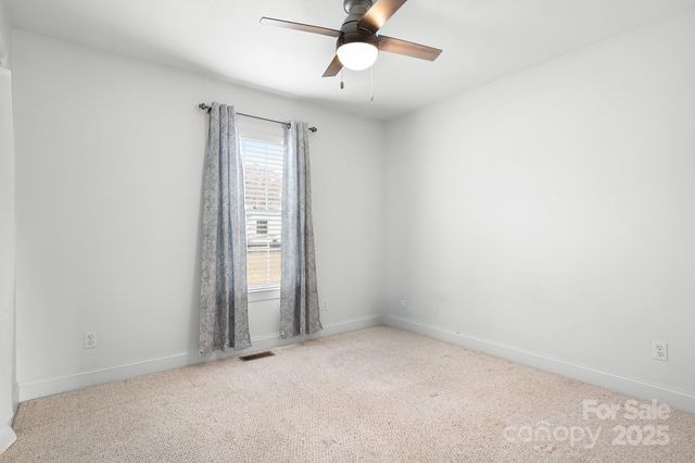 124 Caribou Drive, Statesville, NC 28625