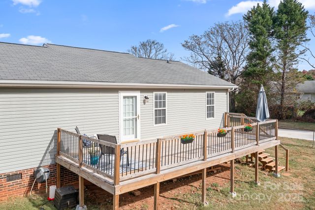 124 Caribou Drive, Statesville, NC 28625