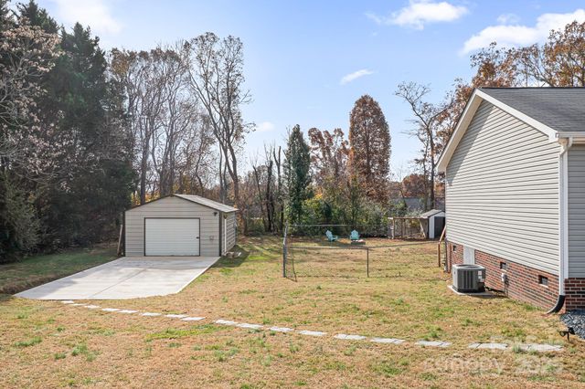 124 Caribou Drive, Statesville, NC 28625