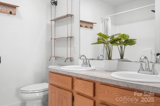 124 Caribou Drive, Statesville, NC 28625